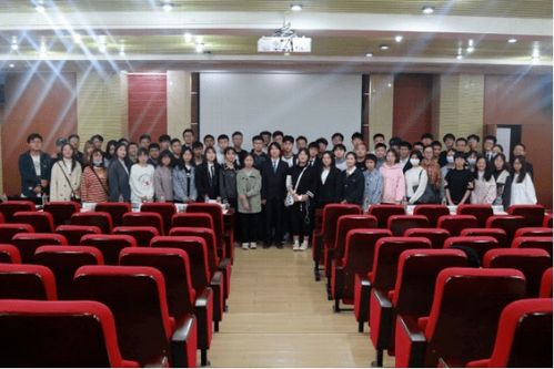 喜報 | 測繪社團指導中心榮獲“武漢大學學生社團工作先進集體”稱號，測繪服務再添新彩